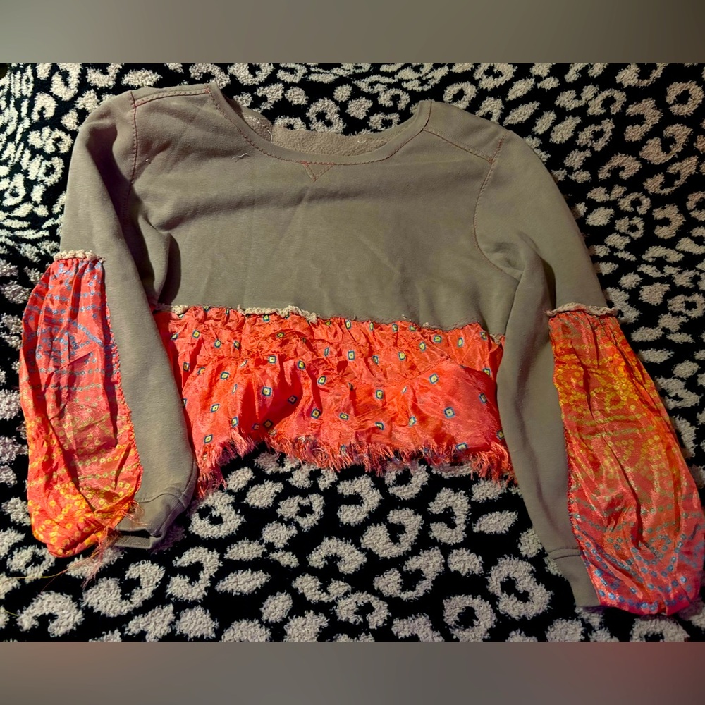 Boho crop sweater ⚡️